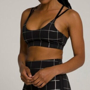 Good American Top Sports Bra Size 3 Black Strappy Foil Stripe Plaid Gym Training